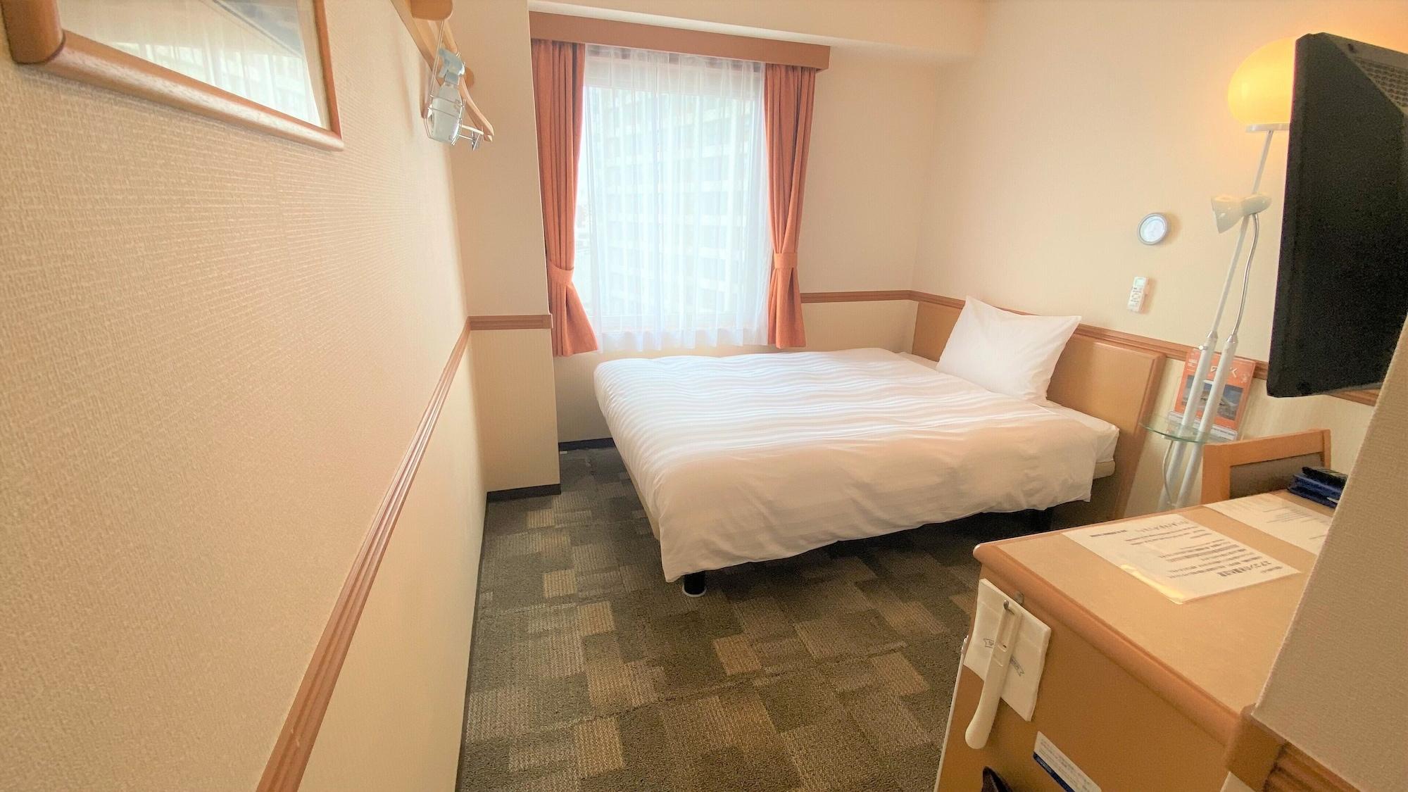 Toyoko Inn Okinawa Naha Kokusai-Dori Miebashi-Eki Exterior foto