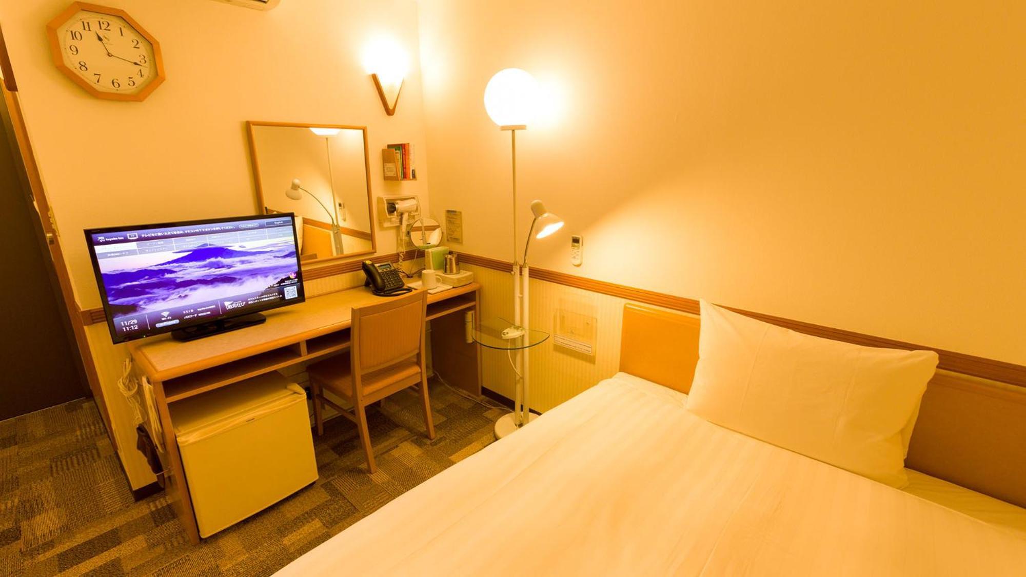 Toyoko Inn Okinawa Naha Kokusai-Dori Miebashi-Eki Quarto foto